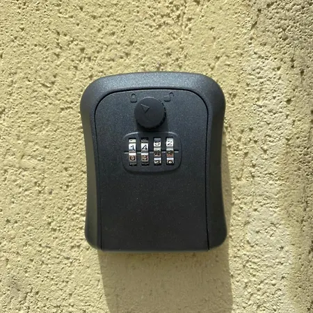 Ca Del Sole - Free Parking Apartamento La Spezia
