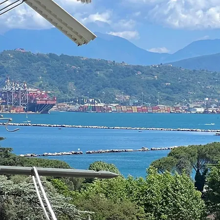 Ca Del Sole - Free Parking Apartman La Spezia